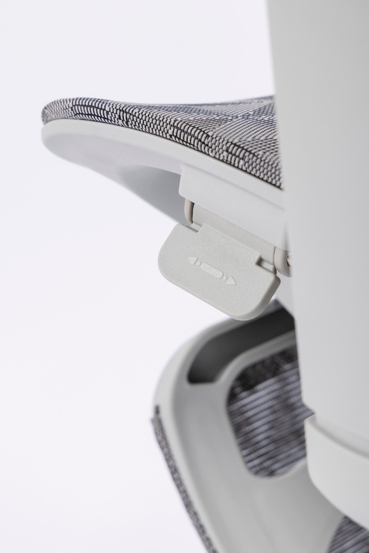 TS FURNITURE Ergonomic Chair ERGOWAVE-S1 Ergonomic Office Chair in Australia